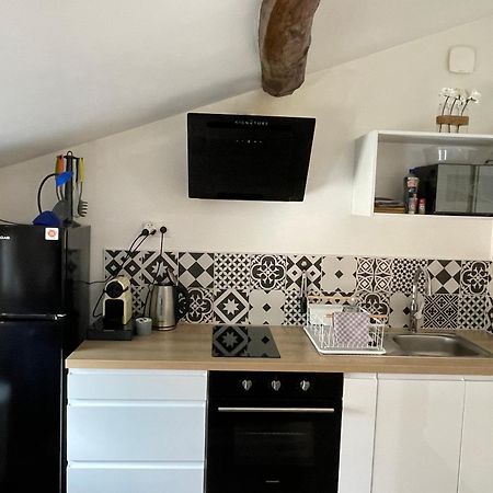 Apartamento Chez Jean-Yves Et Zoe - Le Saint Andre - Au Calme, Tres Propre, Proche Parkings, Clim Niort Exterior foto